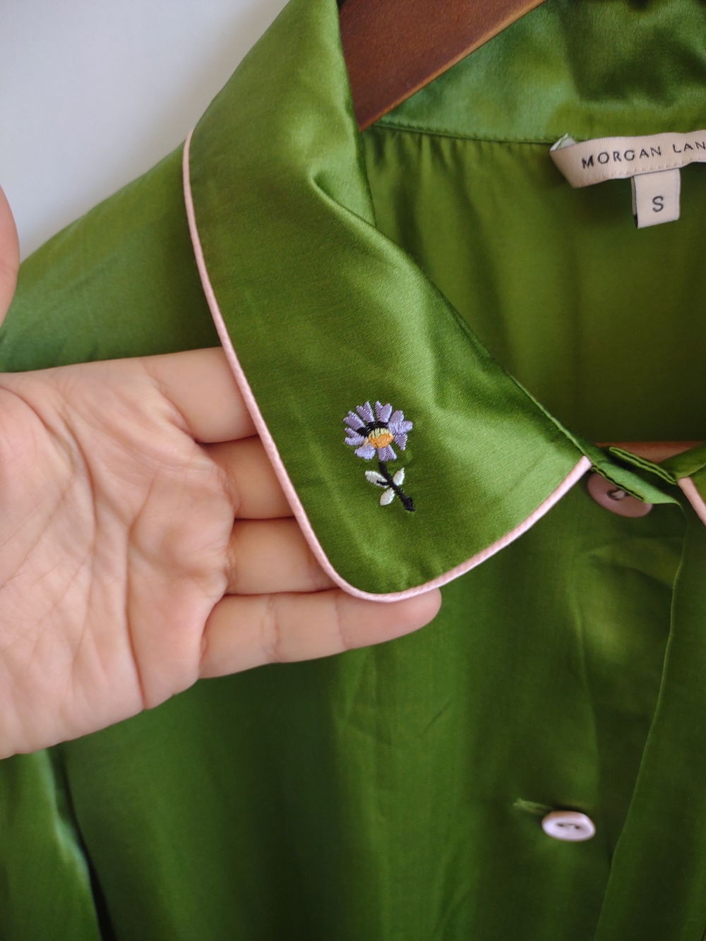 MORGAN LANE Ruthie and Chantal Green Embroidered Silk Blend PJ Top . - Picture 4 of 11